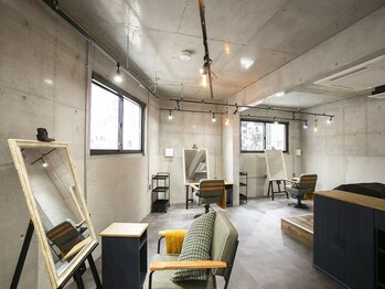 affix hair 小岩駅前店の店内